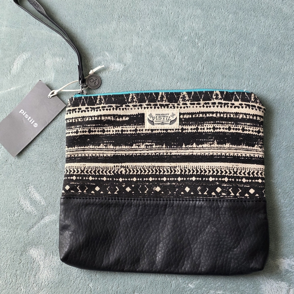 Pistil Black and Cream Patterned Clutch